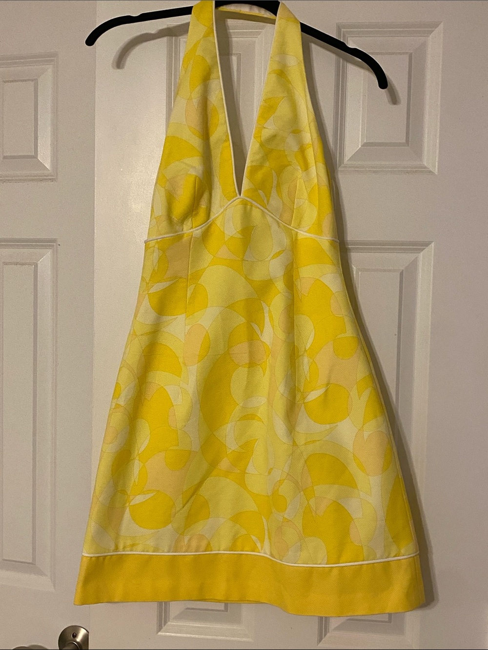 Laundry By Shelli Segal Yellow & White Halter Backless A-Line Dress